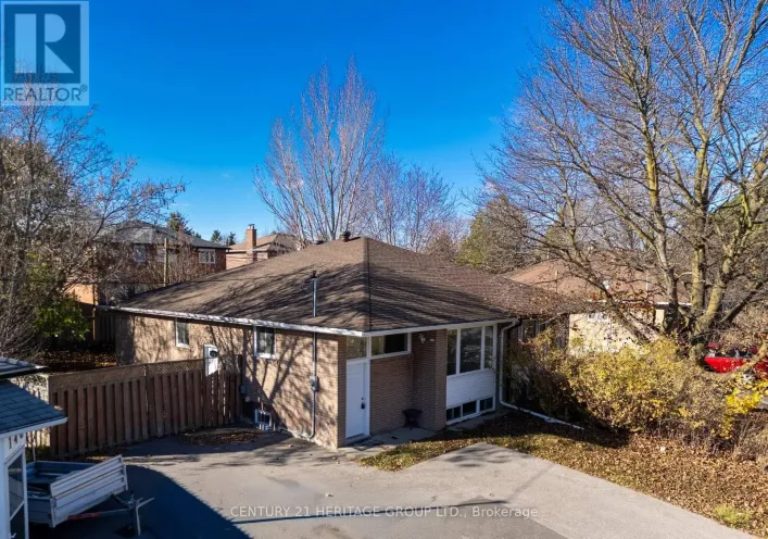 144 CHERRYWOOD DRIVE, Newmarket