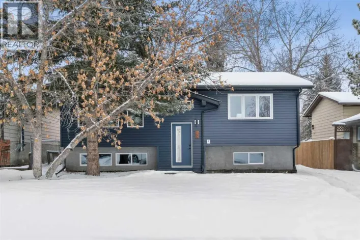 144 Deer Ridge Way SE, Calgary