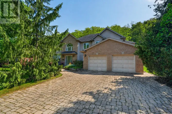 144 DORCHESTER DRIVE, Grimsby