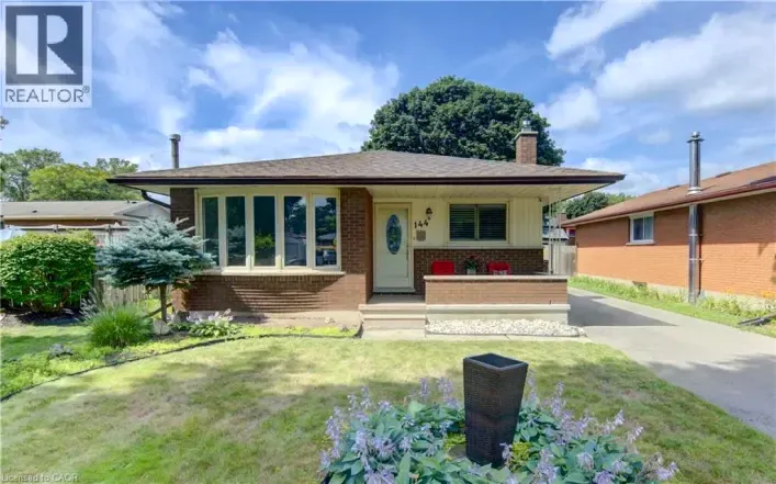 144 HOLBORN Drive, Kitchener
