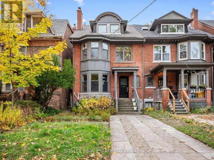 144 HOWLAND AVENUE, Toronto