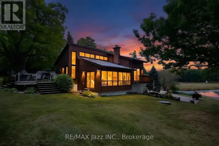 144 LONG ISLAND, Otonabee-South Monaghan