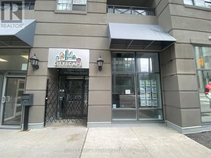144 SIMCOE STREET, Toronto