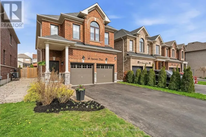 144 UNDERWOOD DRIVE, Whitby