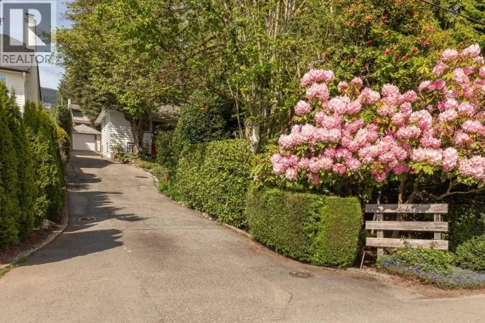 1441 HAYWOOD AVENUE, West Vancouver