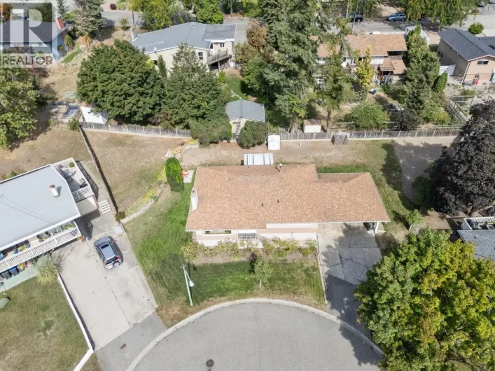 1442 Glenaire Crescent, Kelowna