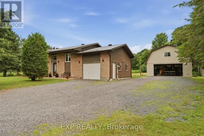 1445 DU LAC ROAD, Clarence-Rockland