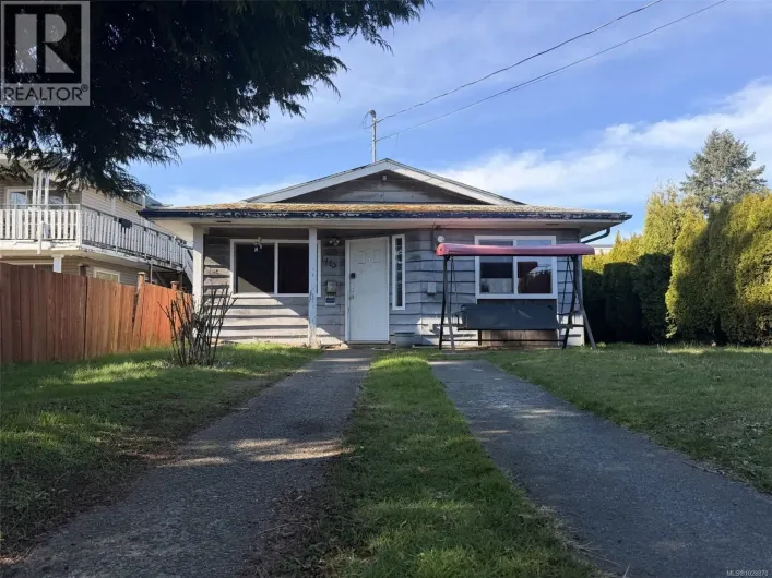 1445 Waddington Rd, Nanaimo