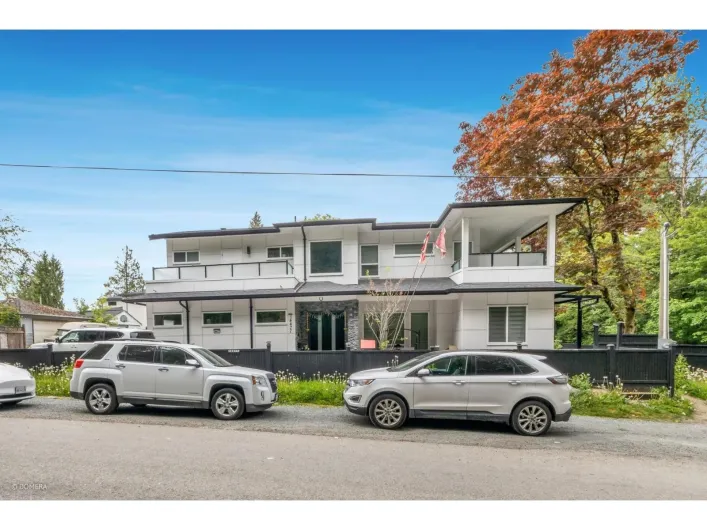 14477 101 AVENUE, Surrey