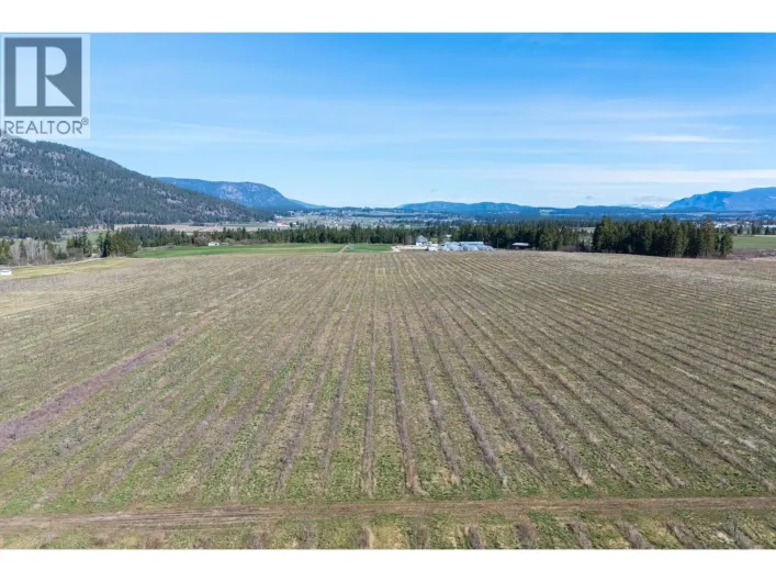 1448 Otter Lake Cross Road, Spallumcheen