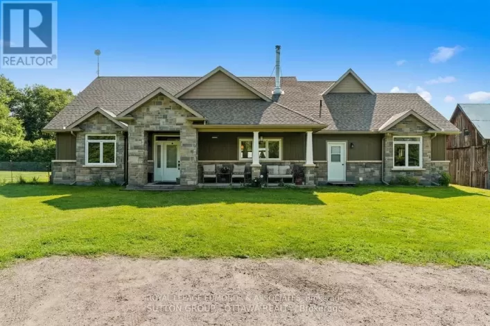 1448 WOITO STATION ROAD, Laurentian Valley