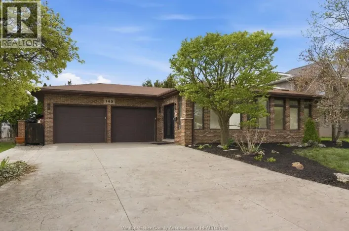 145 CENTENNIAL DRIVE, Tecumseh