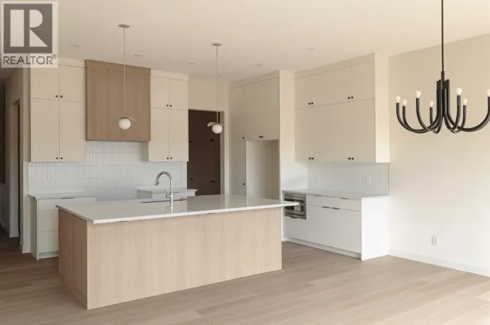 145 Creekstone Hill SW, Calgary