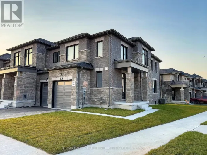 145 FENCHURCH MANOR, Barrie