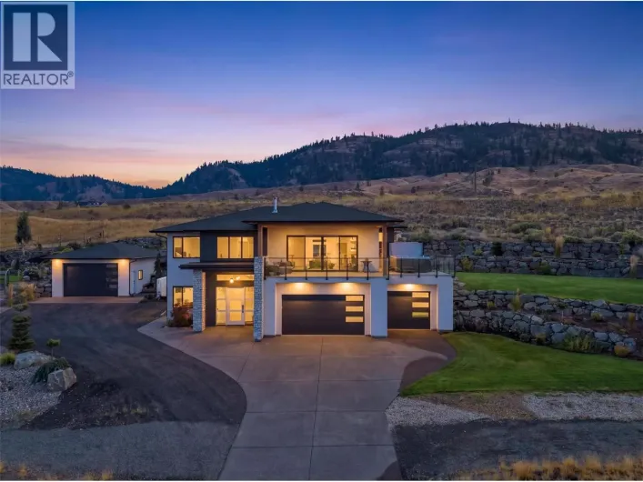145 RUE CHEVAL NOIR Street, Kamloops
