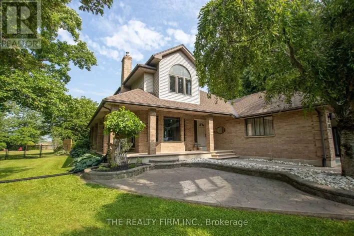 145 WALKER STREET, West Elgin