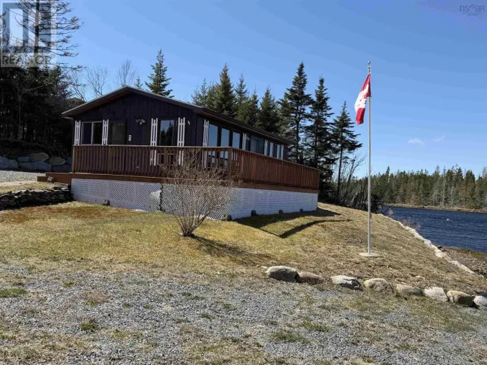 145 West Liscomb Point Road, Liscomb