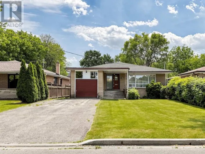 145 YORK DOWNS DRIVE, Toronto