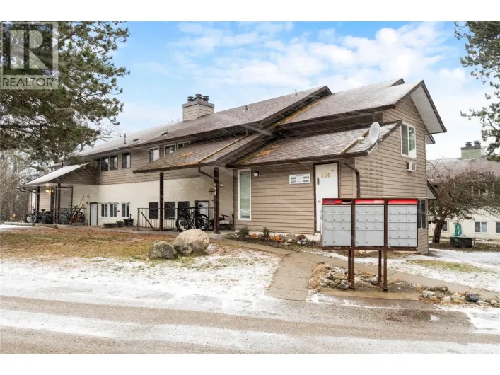 1451 1 Avenue NE Unit# 602, Salmon Arm