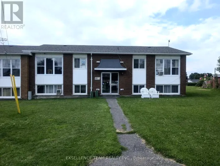 Fourplex for sale: 1452 ST MICHEL AVENUE, Cornwall