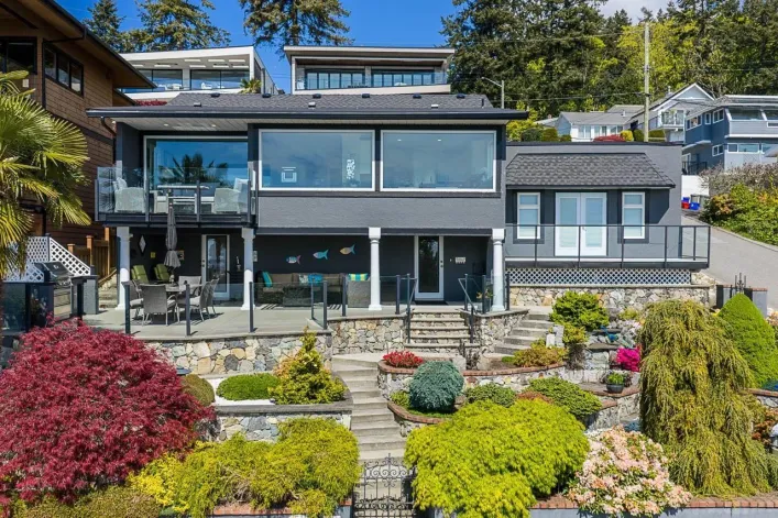 14535 SUNSET DRIVE, White Rock