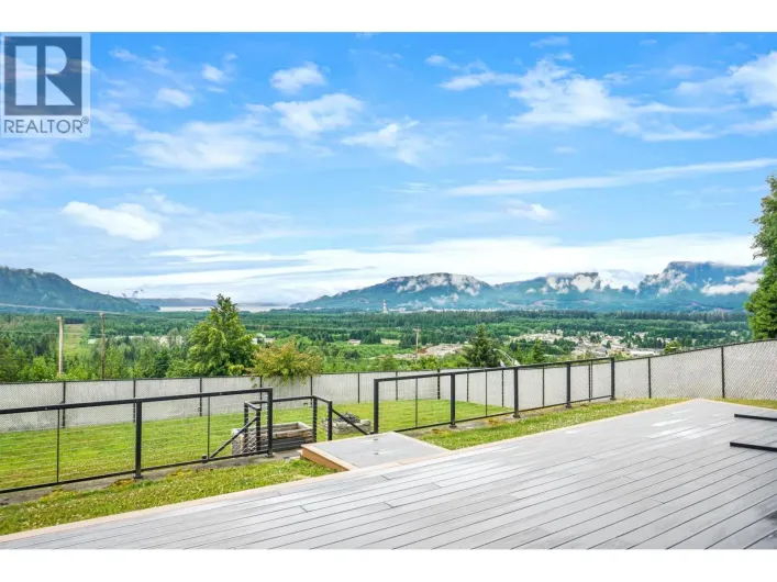 1457 ALBATROSS AVENUE, Kitimat