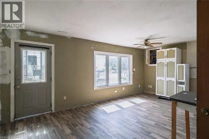 1459 LAKESHORE Road, Selkirk