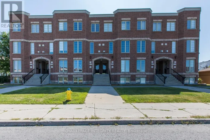 146 BERRIGAN DRIVE, Ottawa