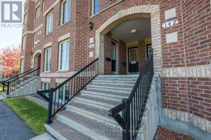 146 BERRIGAN DRIVE, Ottawa
