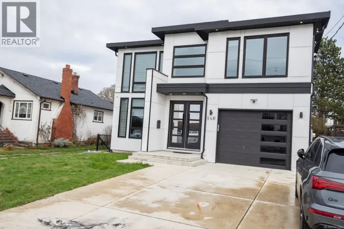 146 Cadillac Ave, Saanich