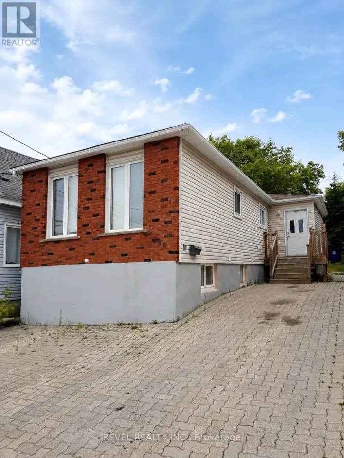 146 PINE STREET N, Timmins