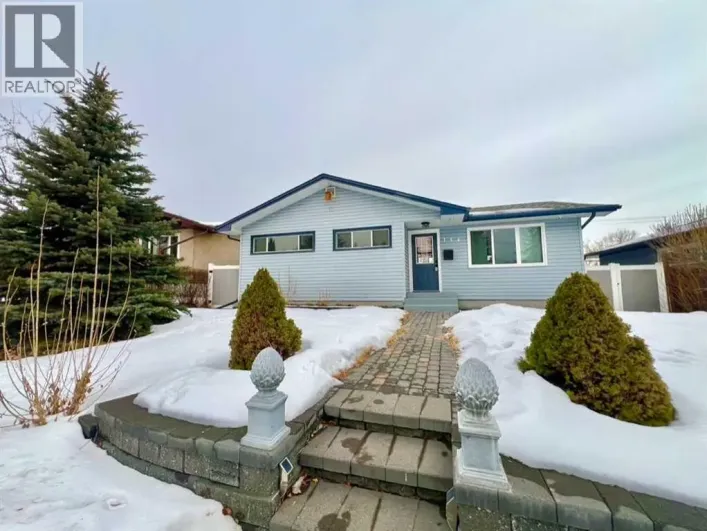 146 Springwood Drive SW, Calgary