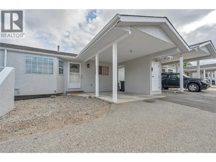 14615 Victoria Road Unit# 7, Summerland