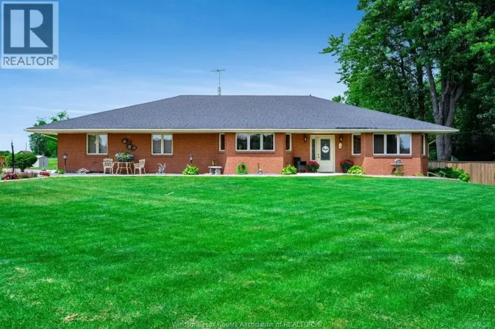 1462 County Rd 22, Lakeshore