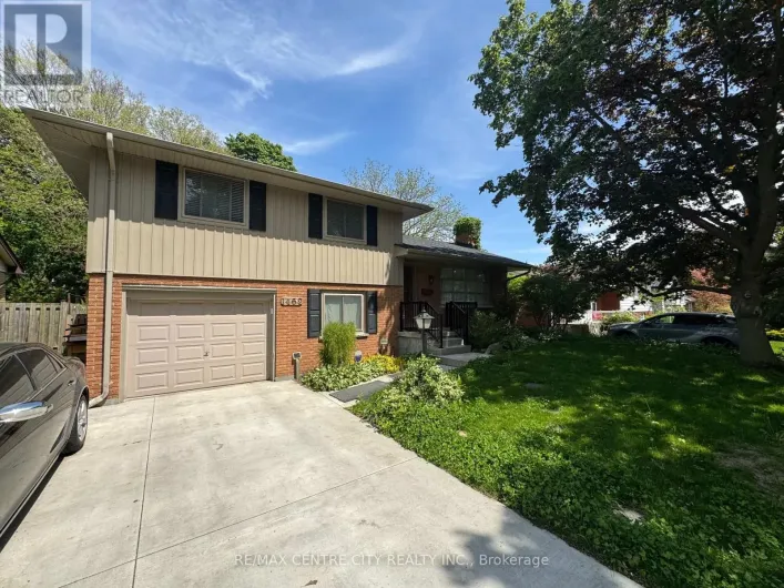 1462 GLENGARRY AVENUE, London North