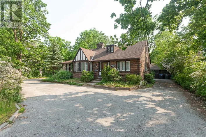 1462 HURONTARIO STREET, Mississauga