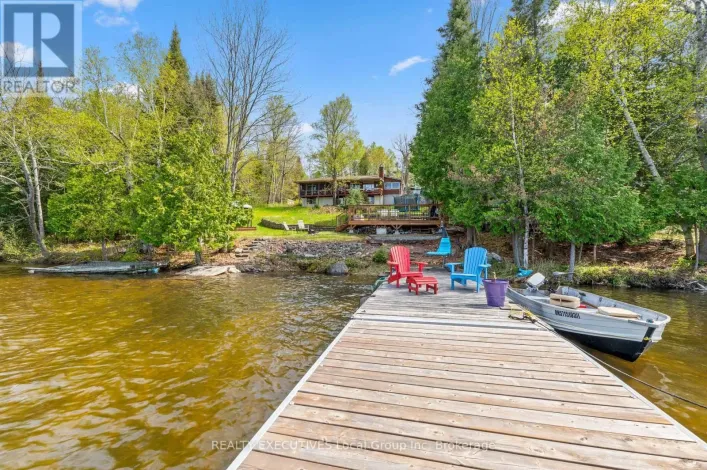 1464 PENINSULA ROAD, North Bay