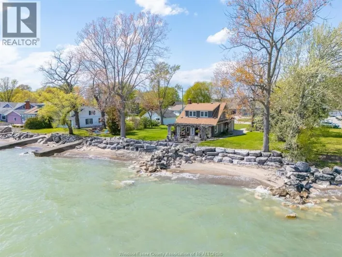 1465 HERITAGE ROAD, Kingsville