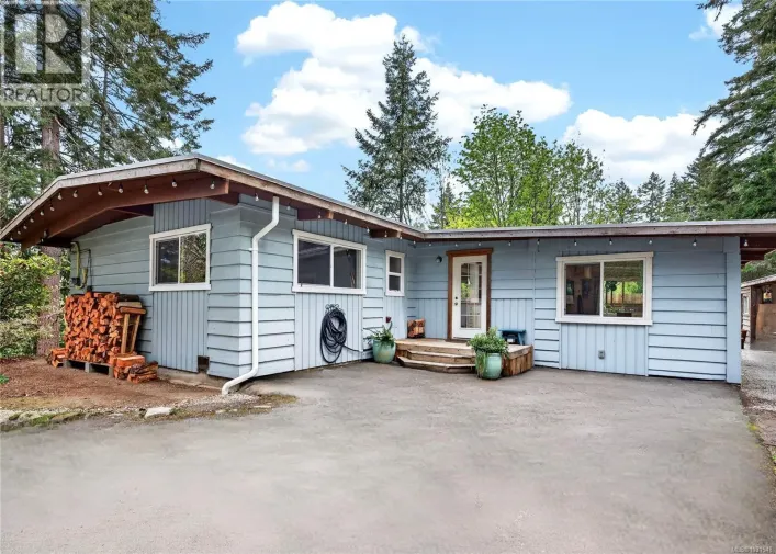 1465 North End Rd, Salt Spring