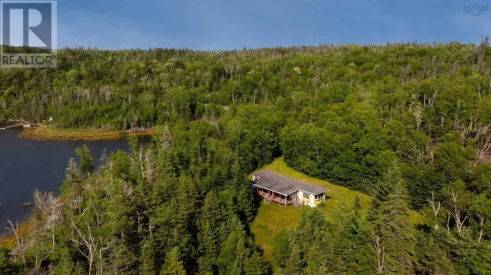 14658 Highway 7 Highway E, East Ship Harbour