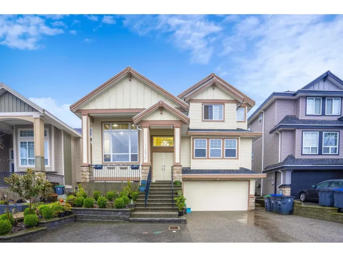 14670 76A AVENUE, Surrey