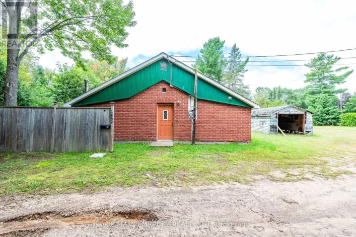1469 VICTORIA STREET, Petawawa