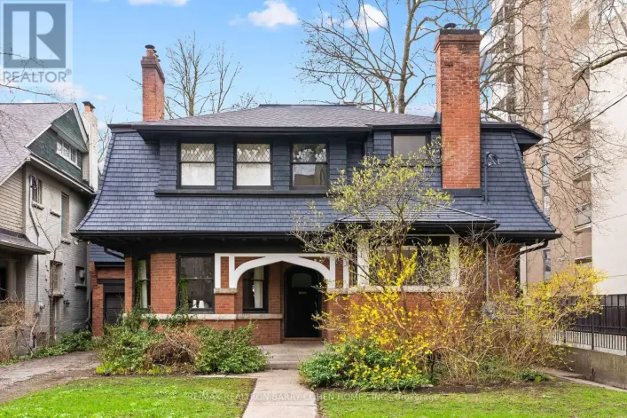 147 & 149 FARNHAM AVENUE, Toronto