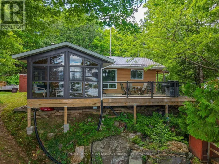 147 BLACK BEAR ROAD, Magnetawan