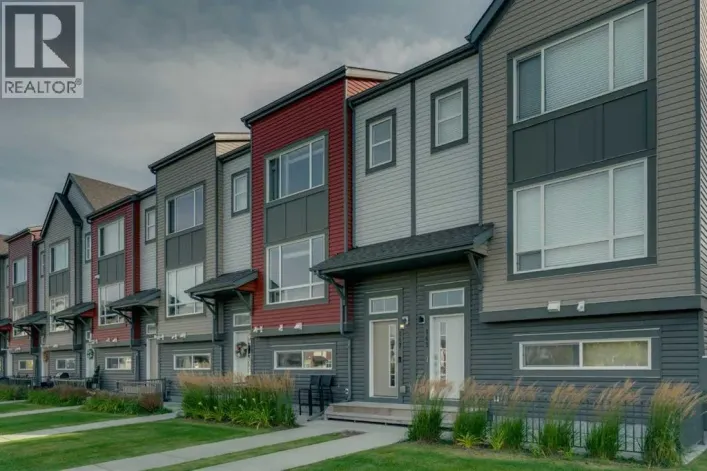 147 Copperstone Park SE, Calgary