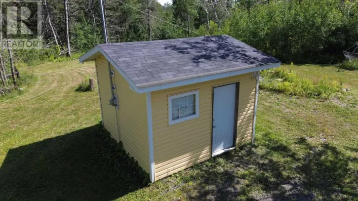 147 FERRY Branch, North Wallace