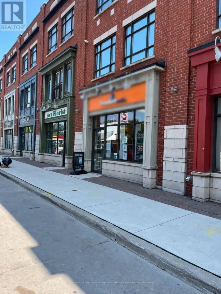 147 LAKESHORE ROAD E, Mississauga