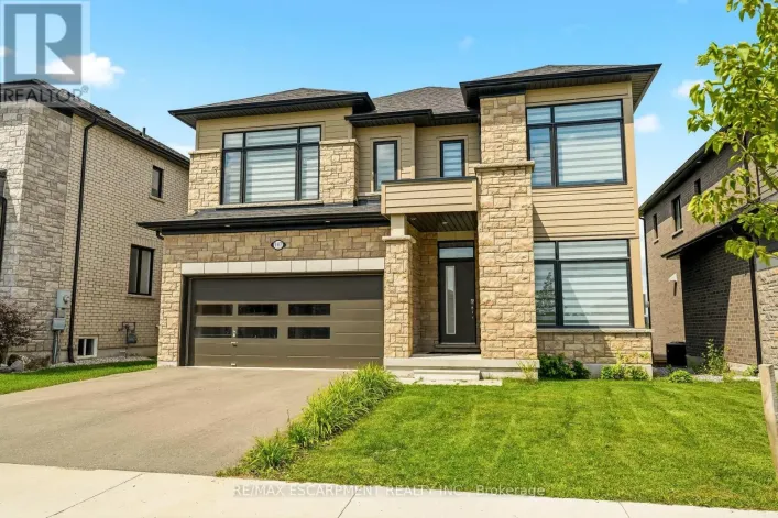 147 MIDLAND PLACE, Welland