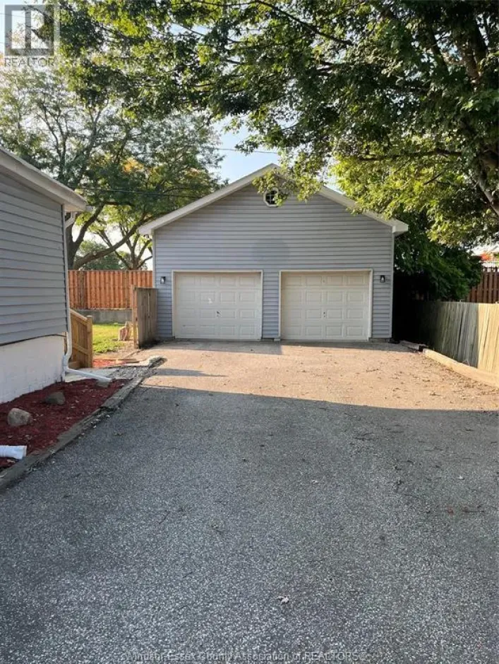 147 PARK STREET, Amherstburg