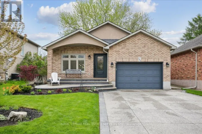 147 VALRIDGE DRIVE, Hamilton